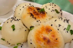 Handmade Pan-Fried Beef Buns