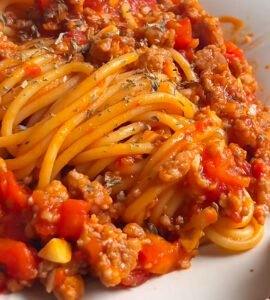 Italian Meat Sauce Pasta